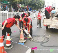 市區(qū)300余個“跳響”井蓋被修復，車輛經(jīng)過不再敢“吱聲”